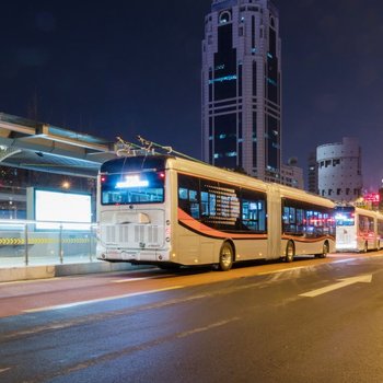 Xinghe Yuezhi·S Hotel (Guangzhou Railway Station Subway Station Baima Clothing City Branch)