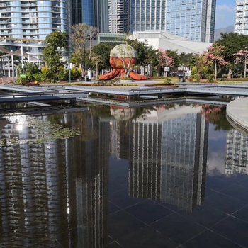 Four Seasons Loft International Hotel Apartment (Shenzhen Yihai City Mall)