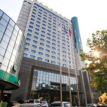 杭州湾大酒店(火车东站新风地铁站店)