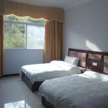 天堂寨静雅宾馆
