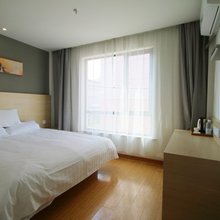 宝璐酒店(上海浦东机场店)