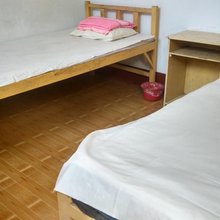 惠英旅馆(德州联合医院店)
