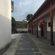 黟县屏山柒简居