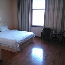 宜家宾馆(临沂启阳国际机场店)