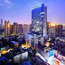南北纵横国际公寓(广州北京路步行街金润铂宫店)