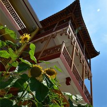 张家界北纬30°客栈(森林公园西门店)