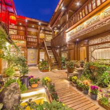 爱上丽江精品客栈(四方街店)