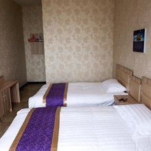 张北天坝缘山庄