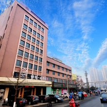 如家睿柏·云酒店(南漳高铁站店)