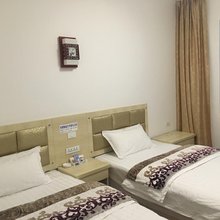 曲靖德利源酒店(雄业金都218广场店)
