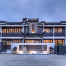 林屋小筑23间房民宿(苏州太湖西山岛景区店)