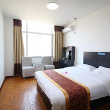 速8酒店(烟台莱州汽车站文化西街店)
