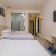 雅客之家宾馆(北京理想汽车基地石园店)