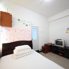 明辉旅馆(长沙白鹤小区店)