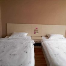 嵩明凤美商务宾馆