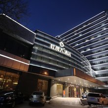 郑州杜康大酒店(中原万达五一公园地铁站店)