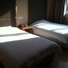 文成山水旅馆