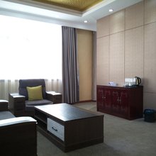 沛县东风大酒店