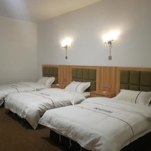 金川西行驴友客栈