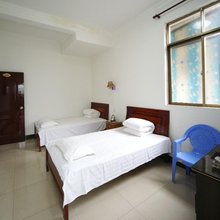 钦州双龙宾馆(年年丰广场店)