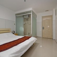 铭成缘酒店(西安钟鼓楼大差市地铁站店)