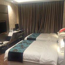 东至天月宾馆