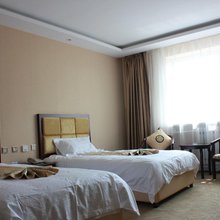 呼伦贝尔丰实商务酒店