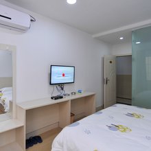 精品公寓(万江店)