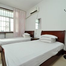 费县和平社区宾馆