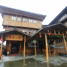 龙胜聚友山庄