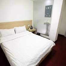 南昌七夜旅馆(江西旅游商贸职业学院店)