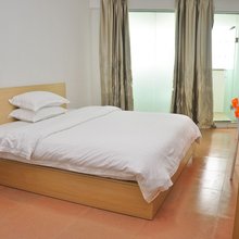 国悦公寓(广州双岗地铁站航海学院店)