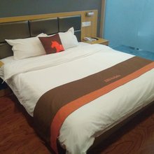 游戏悍将电竞酒店(郑州二七广场丹尼斯大卫城店)