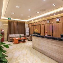 绿之居酒店(重庆江北机场店)