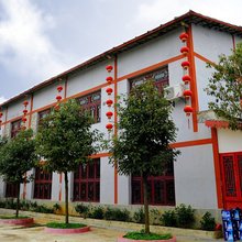 贵阳饱满膳山庄