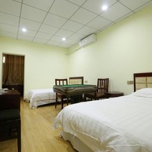 南昌鸿运宾馆(南昌大学青山湖校区店)