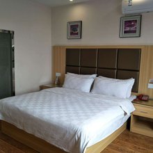 安居易快捷酒店(阳新龙港路店)