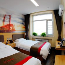 君庭酒店(佳木斯火车站店)