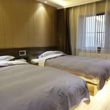 艾欧轻奢酒店(佳木斯大商新玛特店)