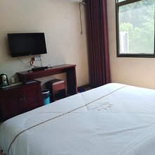 鸿福山庄(剑门关游客中心北门店)