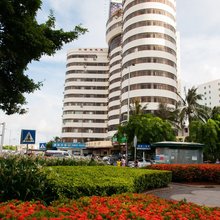 江湾海景大酒店(骑楼老街海南大学店)