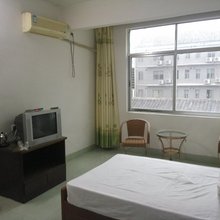丹霞山肥姨农家乐