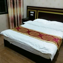 罗平福进快捷酒店