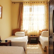 荣成聚吉元旅馆