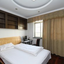 昆山鸿福假日旅店