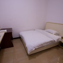 阳春春雅旅馆(汽车总站店)
