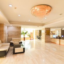 东北明珠酒店(大连开发区安盛购物广场万达广场店)