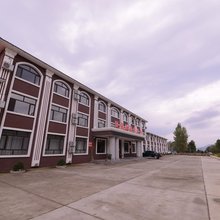 五常凤凰城假日酒店