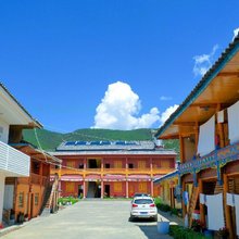 泸沽湖母系之家