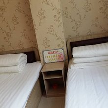 长白山金地迎河旅店